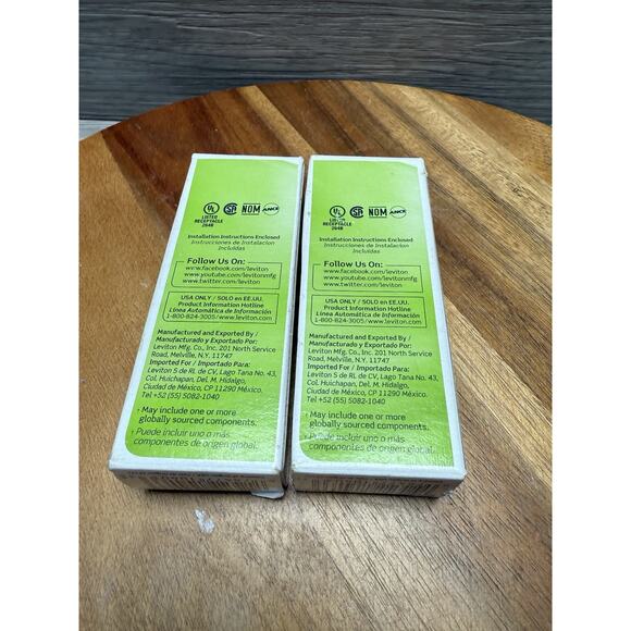 Leviton Outlets Lot Of 5 - White - Picture 7 of 7